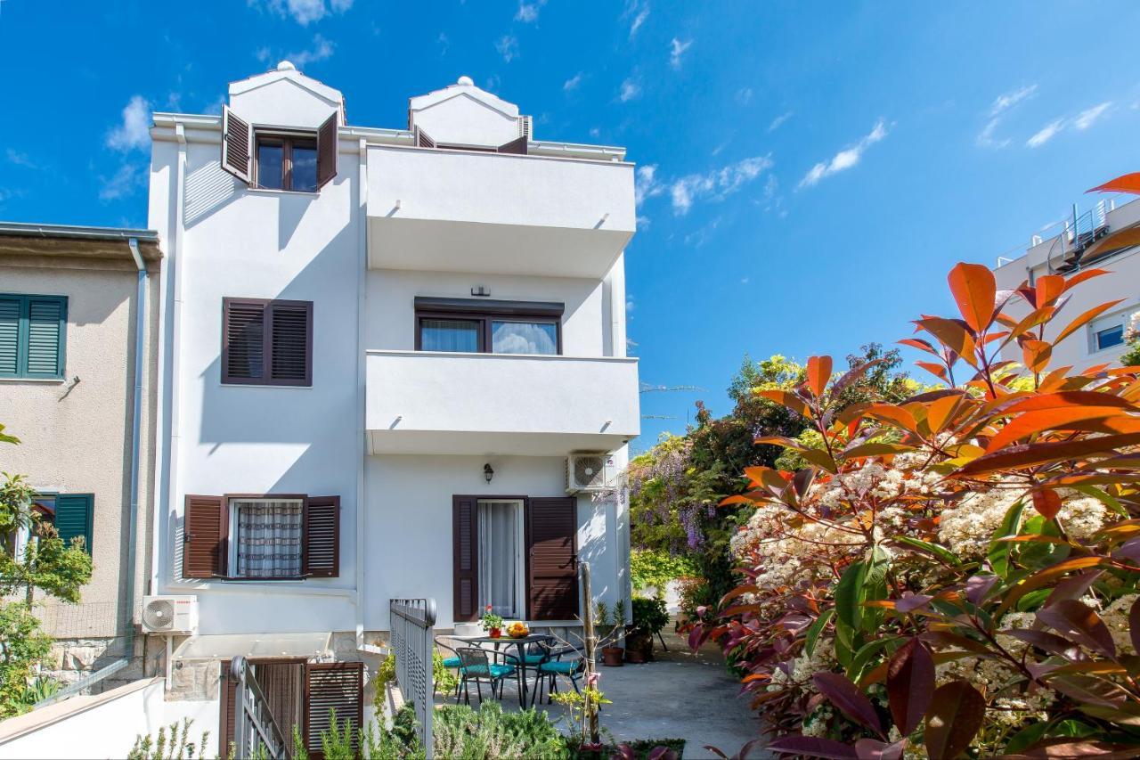 Apartment Nives In The City Center - Free Parking Split Extérieur photo