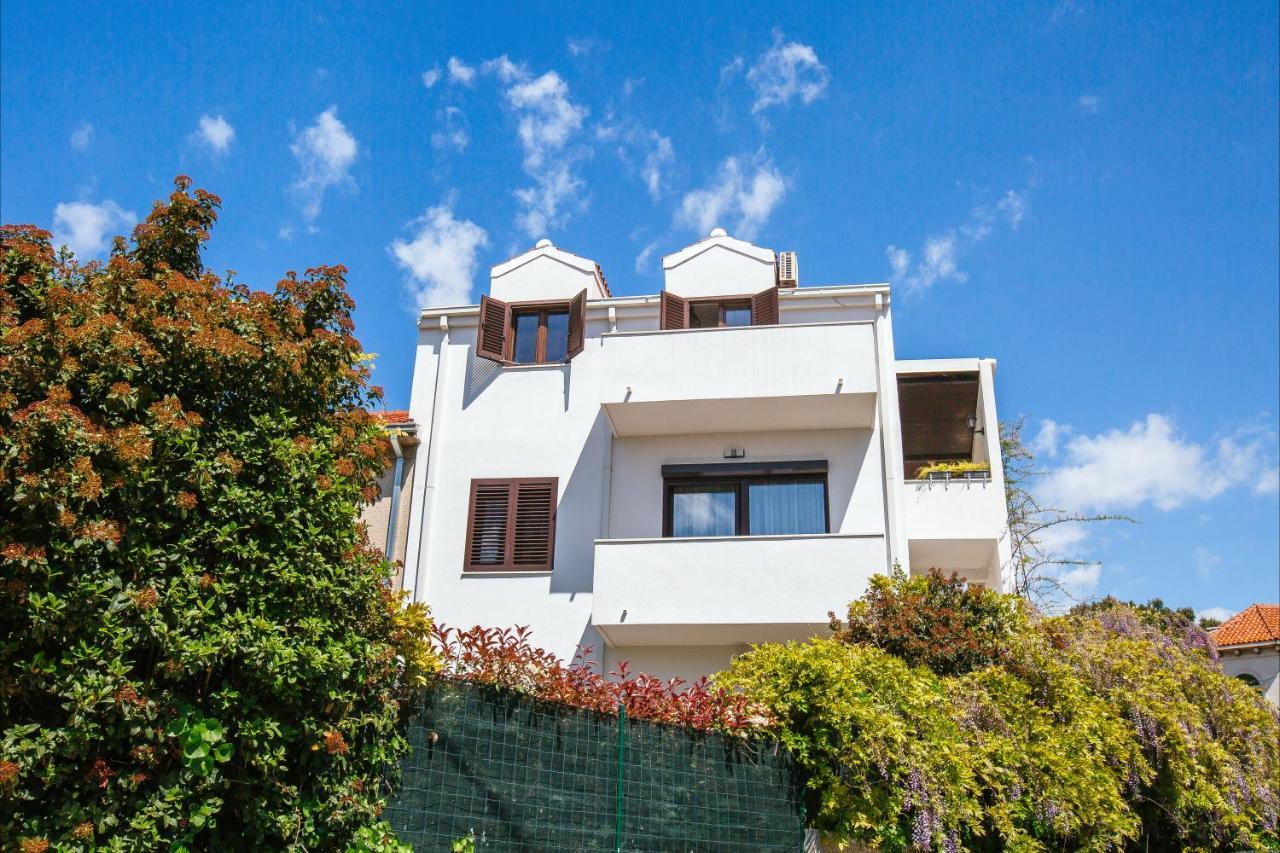 Apartment Nives In The City Center - Free Parking Split Extérieur photo
