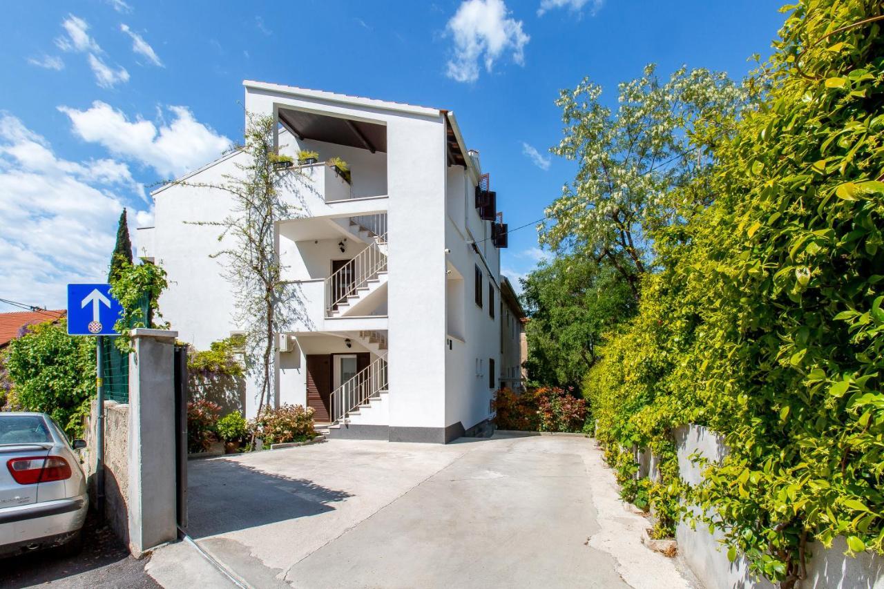 Apartment Nives In The City Center - Free Parking Split Extérieur photo
