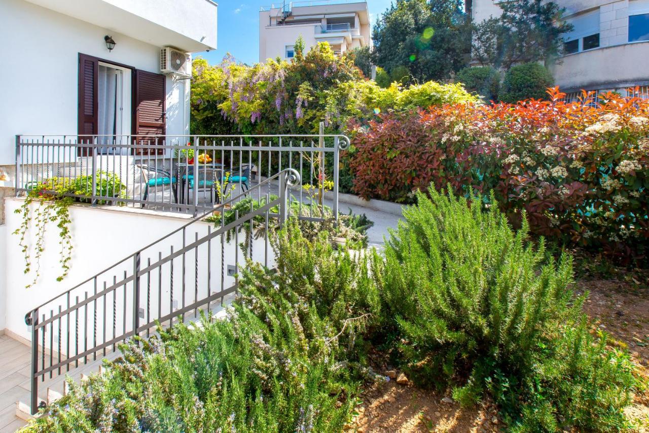 Apartment Nives In The City Center - Free Parking Split Extérieur photo