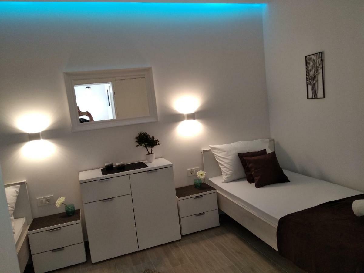 Apartment Nives In The City Center - Free Parking Split Extérieur photo