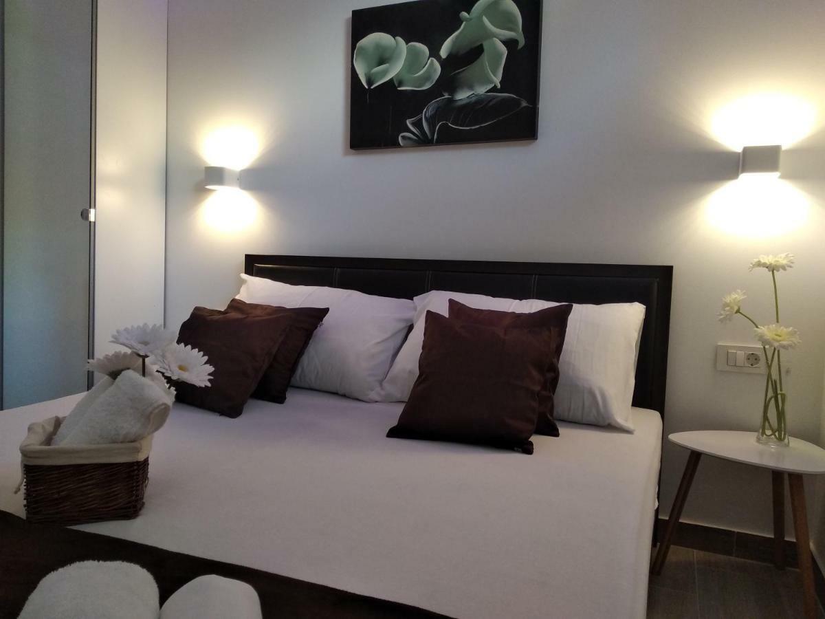 Apartment Nives In The City Center - Free Parking Split Extérieur photo