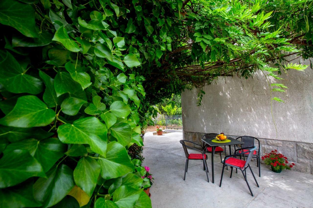 Apartment Nives In The City Center - Free Parking Split Extérieur photo