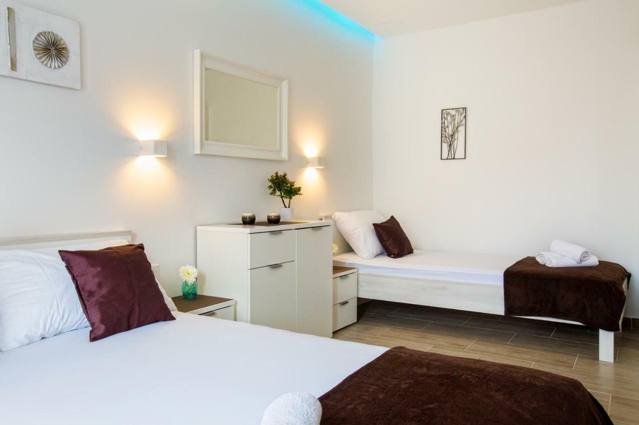 Apartment Nives In The City Center - Free Parking Split Extérieur photo