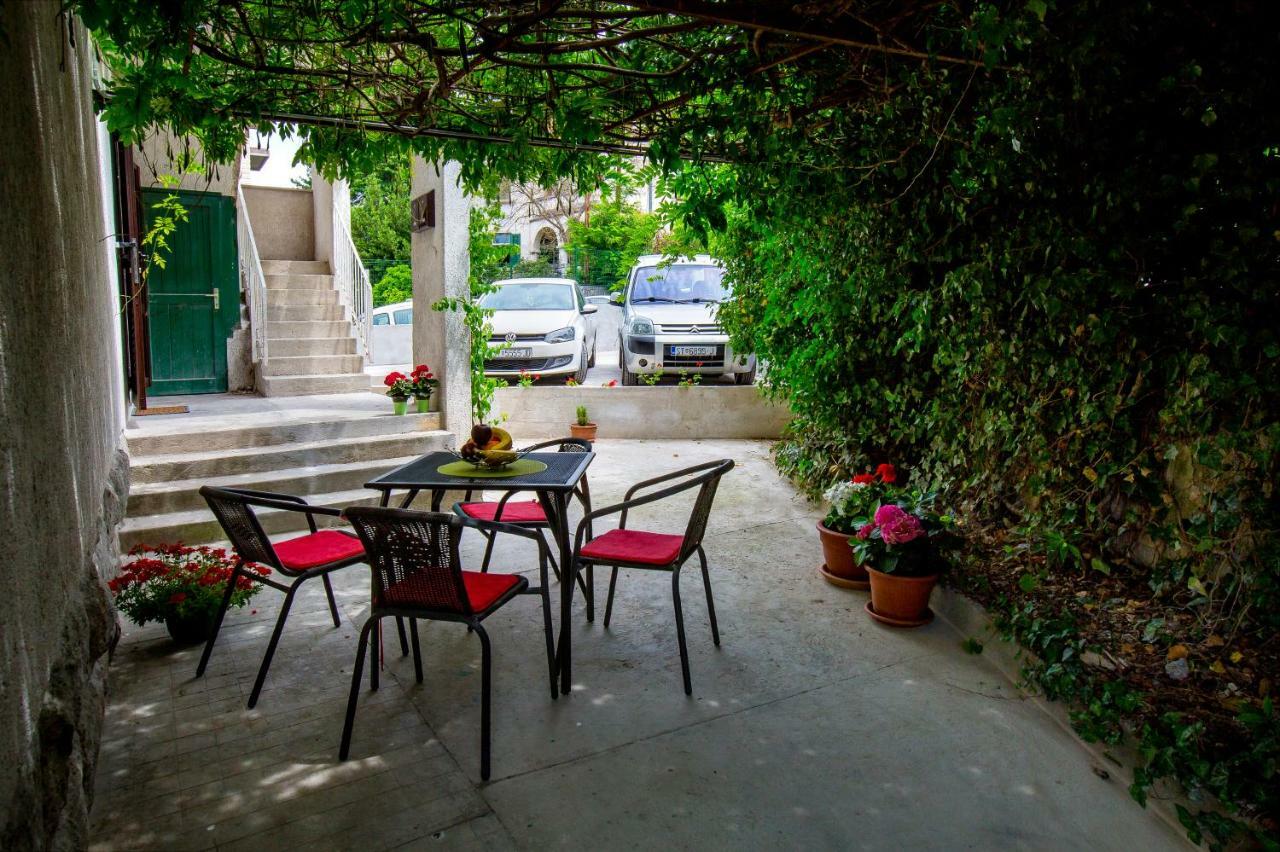 Apartment Nives In The City Center - Free Parking Split Extérieur photo