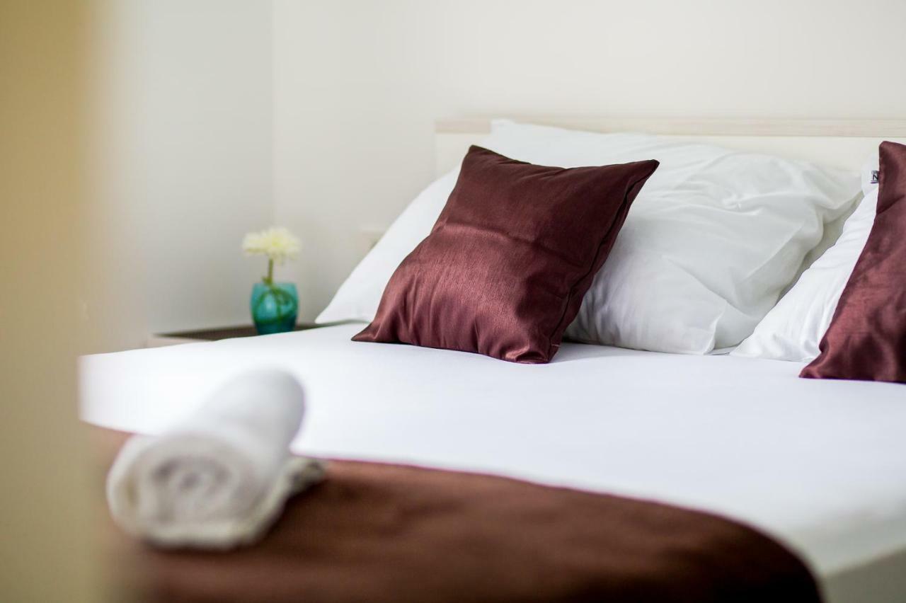 Apartment Nives In The City Center - Free Parking Split Extérieur photo
